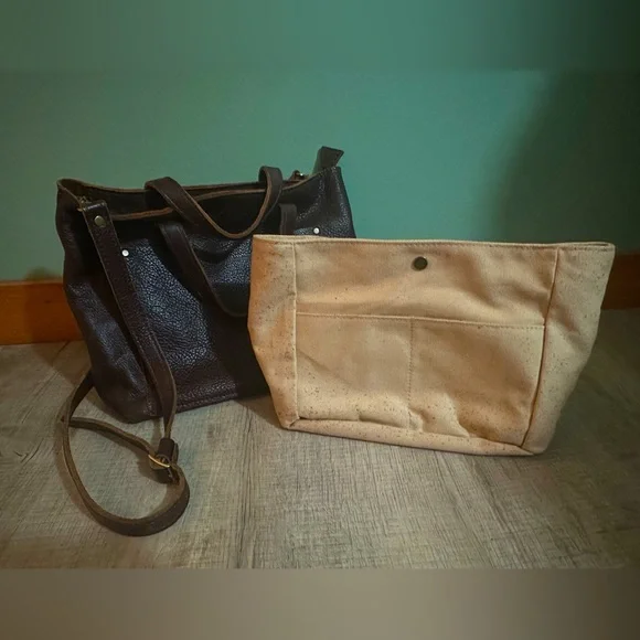 Portland Leather Goods Medium Crossbody Tote - Picture 11 of 12